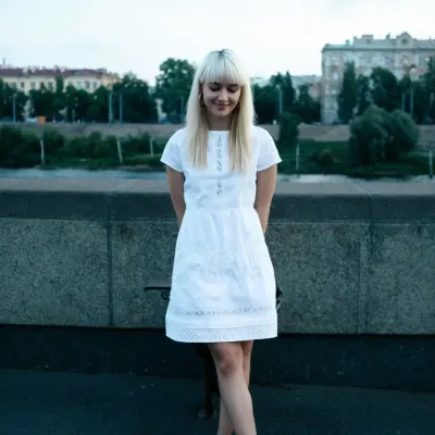 Александра, 30